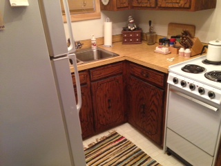 Previous sink and corner counter